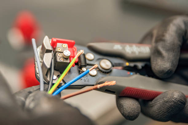 Best Emergency Electrical Repair  in Gloucester Courthouse, VA